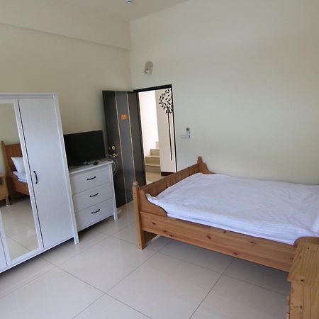 Fully B&B Пули Стая снимка